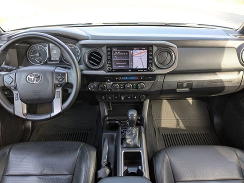 Certified 2022 Toyota Tacoma TRD Off-Road w/ TRD Premium Off Road Package image 14