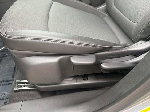 Used 2025 Buick Encore GX Preferred image 31