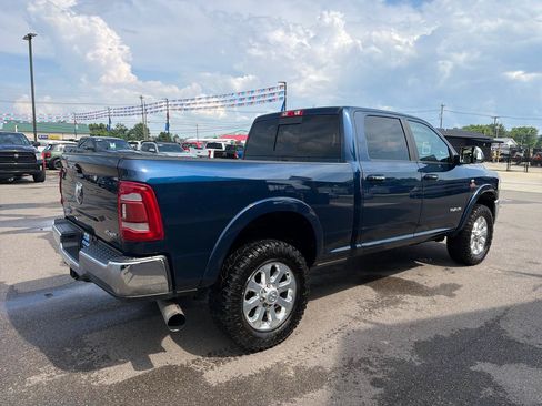 Used 2022 RAM 2500 Laramie AWD/4WD image 4