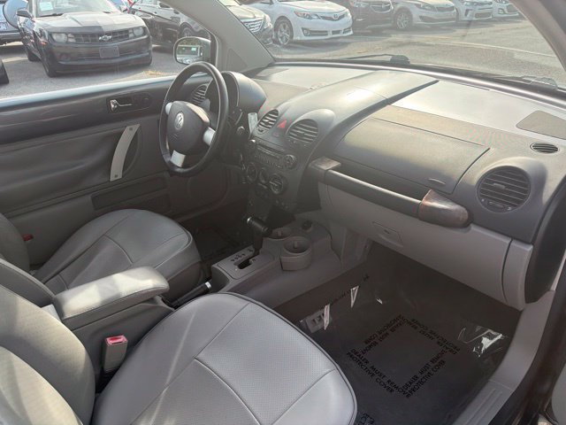 Used 2005 Volkswagen Beetle GLS FWD image 19