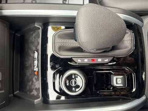 New 2026 Chevrolet Colorado Trail Boss AWD/4WD image 18