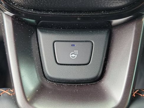 Used 2025 Honda Pilot TrailSport image 29