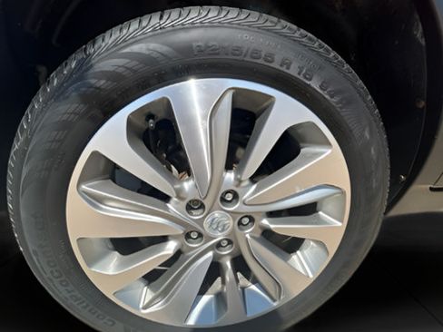 Used 2017 Buick Encore Preferred AWD/4WD image 27