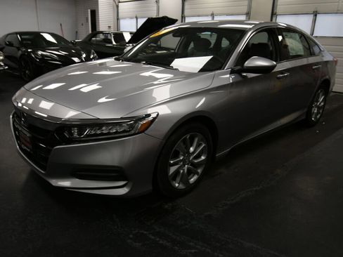 Used 2019 Honda Accord LX image 4