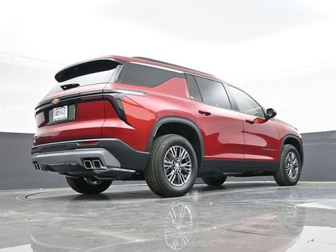New 2026 Chevrolet Traverse LT w/ Driver Confidence Package FWD image 39