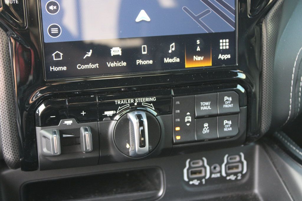 Used 2024 RAM 1500 Limited AWD/4WD image 21