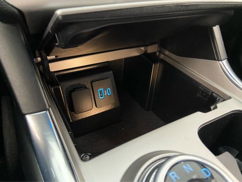 Used 2023 Ford Explorer XLT w/ Equipment Group 202A image 38