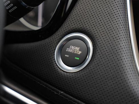 New 2026 Cadillac XT5 Luxury w/ LPO, Floor Liner Package image 15