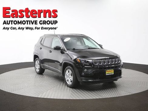 Used 2022 Jeep Compass Latitude AWD/4WD image 49