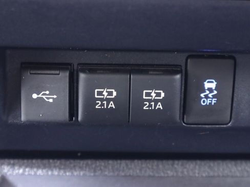 Used 2020 Toyota Tundra SR5 w/ SR5 Upgrade Package image 24