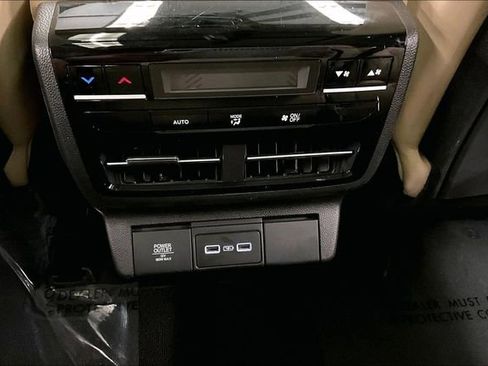 Used 2023 Acura MDX FWD w/ Technology Package image 34