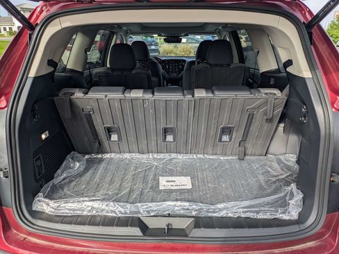 Used 2025 Subaru Ascent Onyx Edition w/ Popular Package #2 AWD/4WD image 14