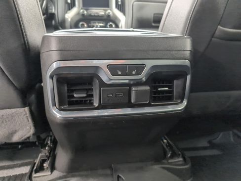 Certified 2021 Chevrolet Silverado 1500 LTZ AWD/4WD image 22