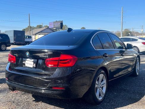 Used 2018 BMW 330i xDrive Sedan w/ Convenience Package AWD/4WD image 5