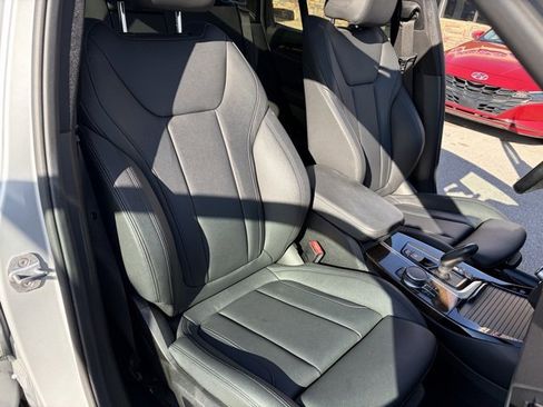 Used 2018 BMW X3 xDrive30i w/ Premium Package image 38