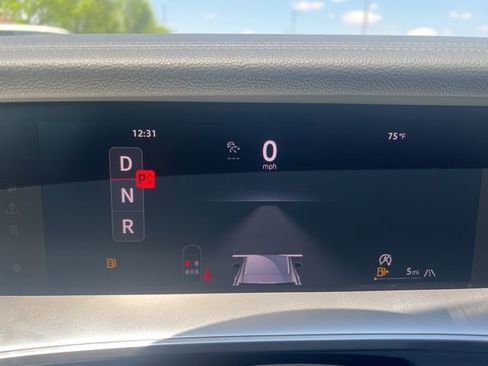 New 2026 Volkswagen Tiguan SE R-Line AWD/4WD image 15