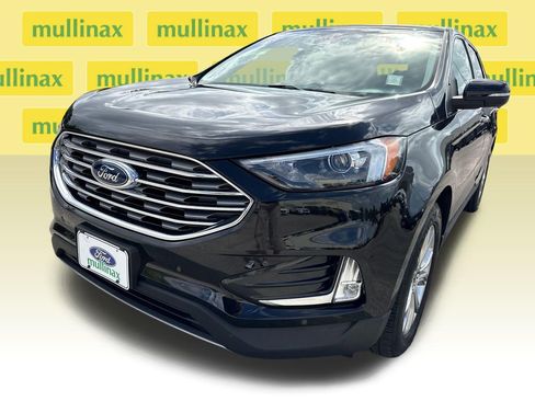 Used 2024 Ford Edge Titanium image 10