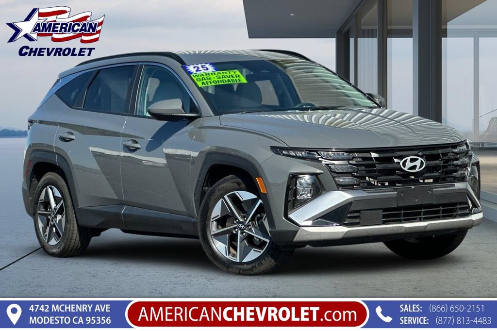 Used 2025 Hyundai Tucson SEL FWD image 1