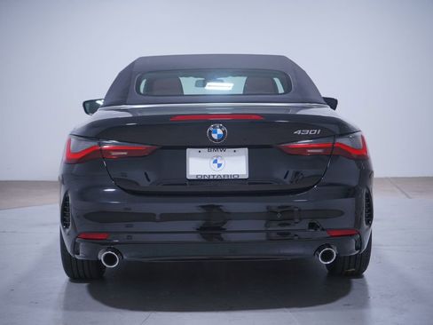 Used 2025 BMW 430i Convertible w/ Convenience Package image 5