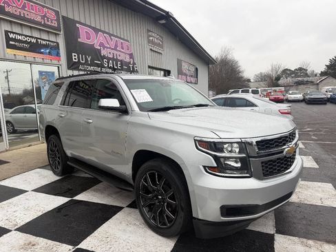 Used 2020 Chevrolet Tahoe LT image 3