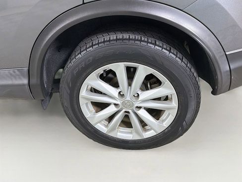 Used 2018 Nissan Rogue Sport SV w/ SV All-Weather Package image 31