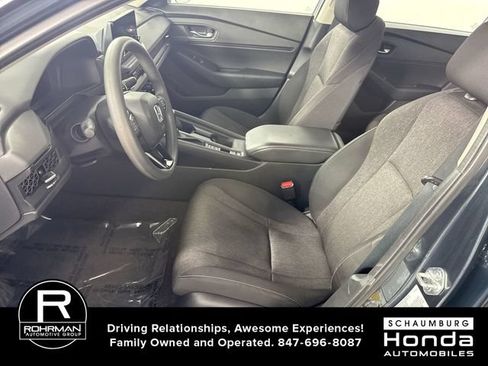 Used 2024 Honda Accord EX image 4