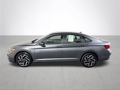 Certified 2024 Volkswagen Jetta SEL FWD image 11