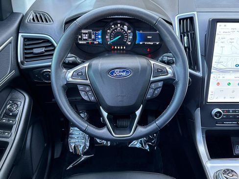 Used 2022 Ford Edge SEL w/ Convenience Package AWD/4WD image 13