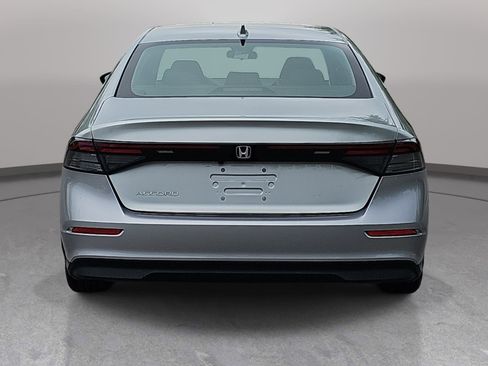 Used 2024 Honda Accord EX image 6