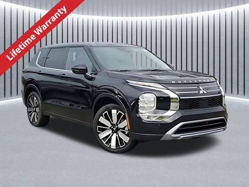 New 2026 Mitsubishi Outlander SE FWD image 1