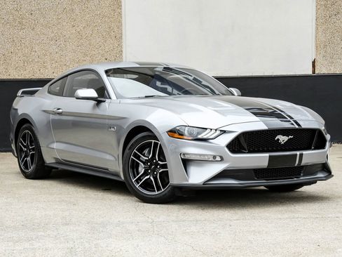 Used 2022 Ford Mustang GT RWD image 7