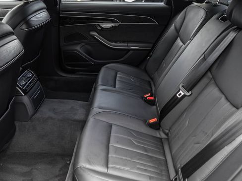 Used 2025 Audi A8 L 3.0T w/ Executive Package AWD/4WD image 31