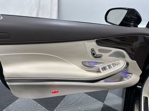 Used 2020 Mercedes-Benz S 560 Cabriolet image 17