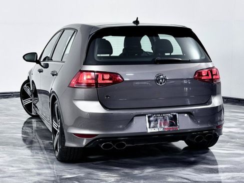 Used 2016 Volkswagen Golf R 4-Door AWD/4WD image 9