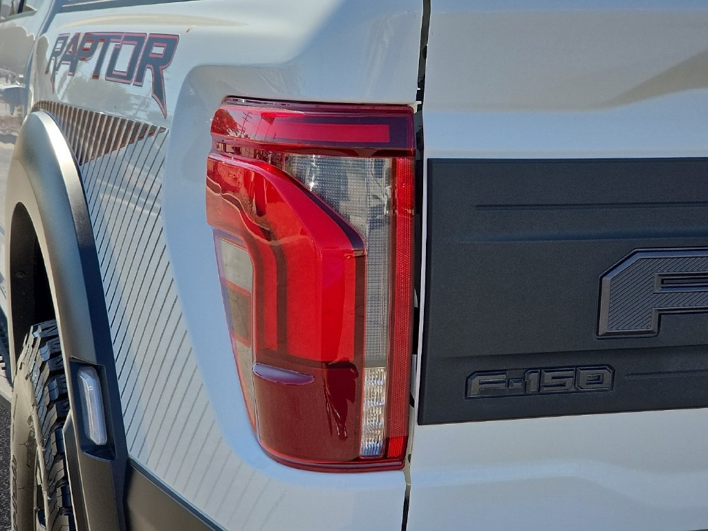 Used 2024 Ford F150 Raptor AWD/4WD image 9