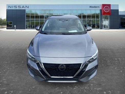 Used 2021 Nissan Sentra SV FWD image 1