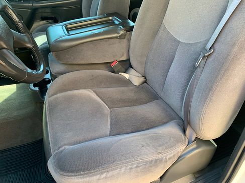 Used 2005 GMC Sierra 2500 SLE image 22