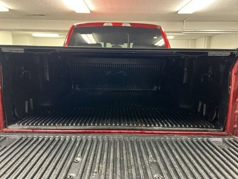 Used 2018 Ford F150 XLT w/ Equipment Group 302A Luxury AWD/4WD image 26