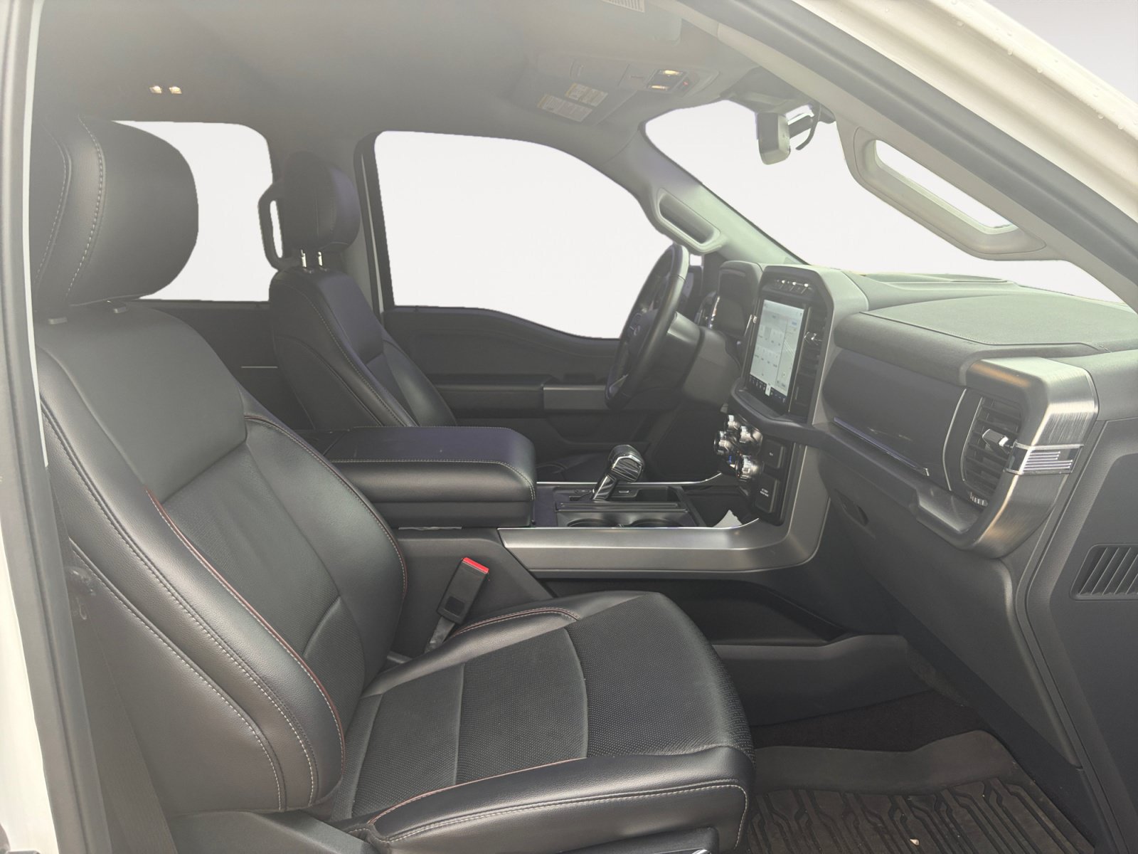 Used 2021 Ford F150 Lariat w/ FX4 Off-Road Package AWD/4WD image 15