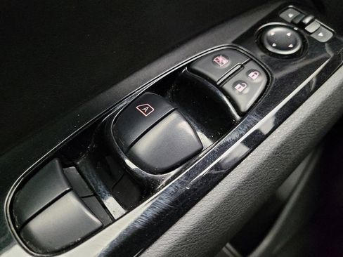 Used 2023 Nissan Altima 2.5 SV image 27