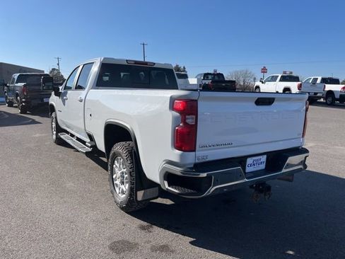 Used 2022 Chevrolet Silverado 3500 LT w/ Convenience Package AWD/4WD image 11