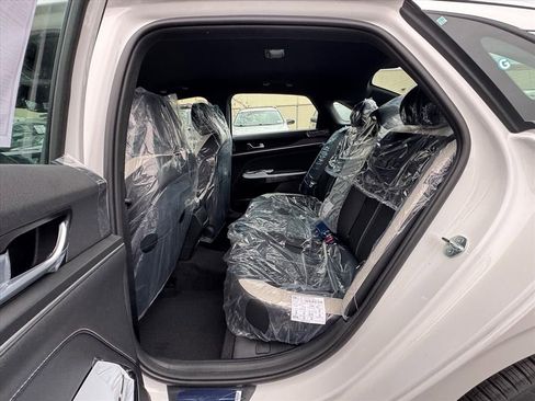 New 2026 Kia K5 GT-Line image 8