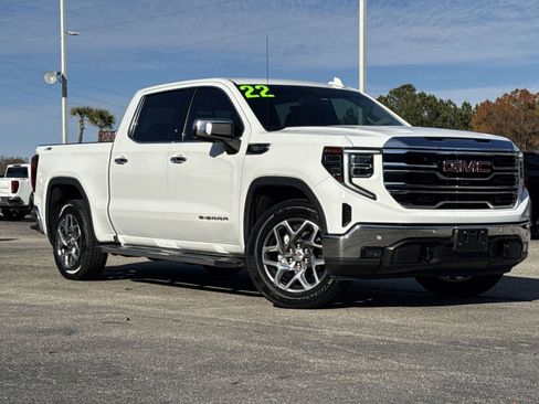 Used 2022 GMC Sierra 1500 SLT w/ SLT Premium Plus Package image 2