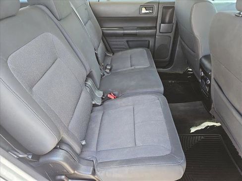 Used 2018 Ford Flex SE image 20
