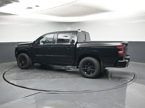 New 2026 Nissan Frontier SV w/ SV Convenience Package image 3