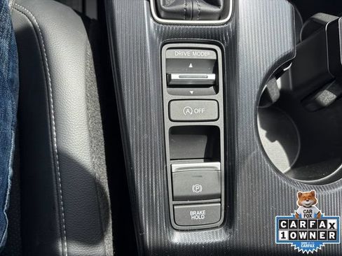Used 2024 Honda Civic Touring image 10