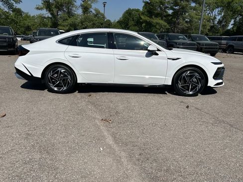 New 2026 Hyundai Sonata SEL image 8