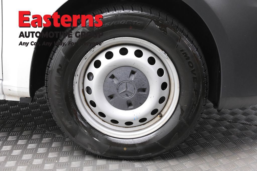 Used 2022 Mercedes-Benz Metris image 27