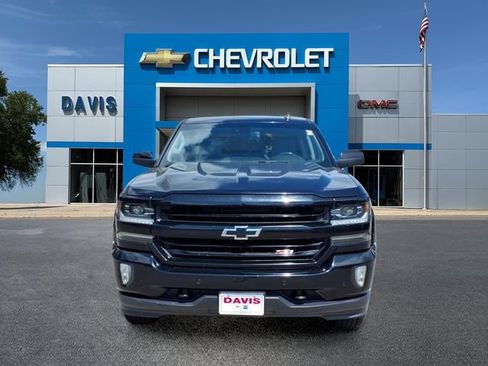 Used 2018 Chevrolet Silverado 1500 LTZ Z71 w/ LTZ Plus Package AWD/4WD image 8