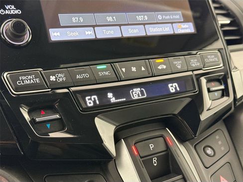 Used 2023 Honda Odyssey EX-L image 25